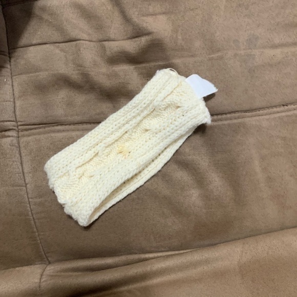 Cream Warm Headband Wrap - Picture 6 of 6